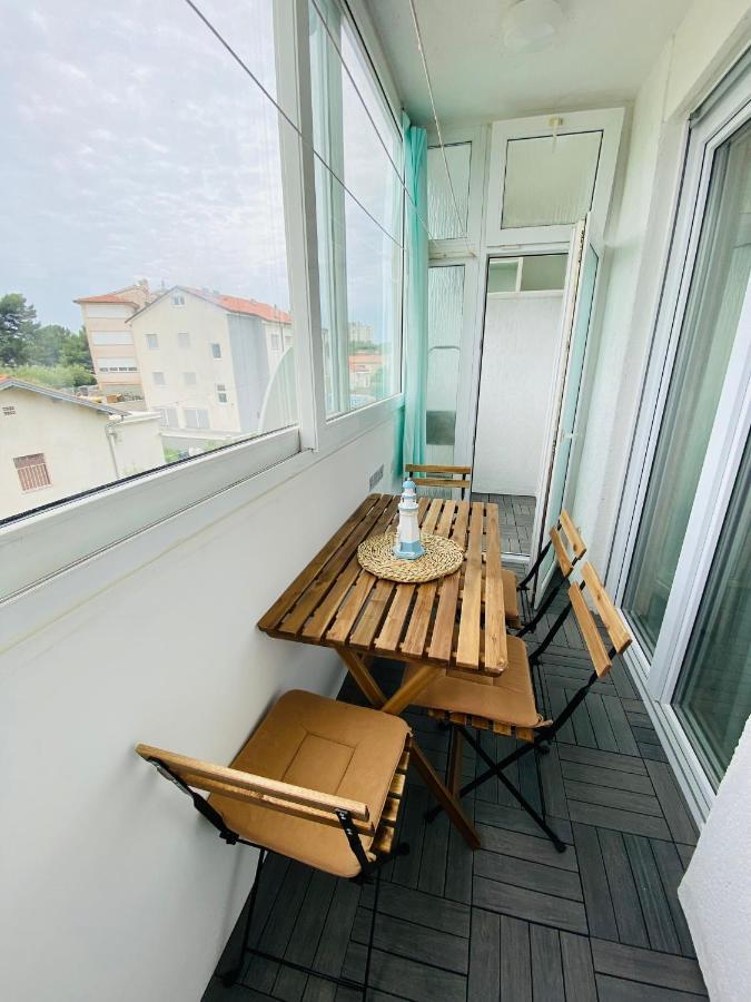 Exceptional Apartment With 2 Bedrooms Near The Sea Пула Экстерьер фото
